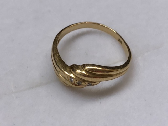 K18 gold ring