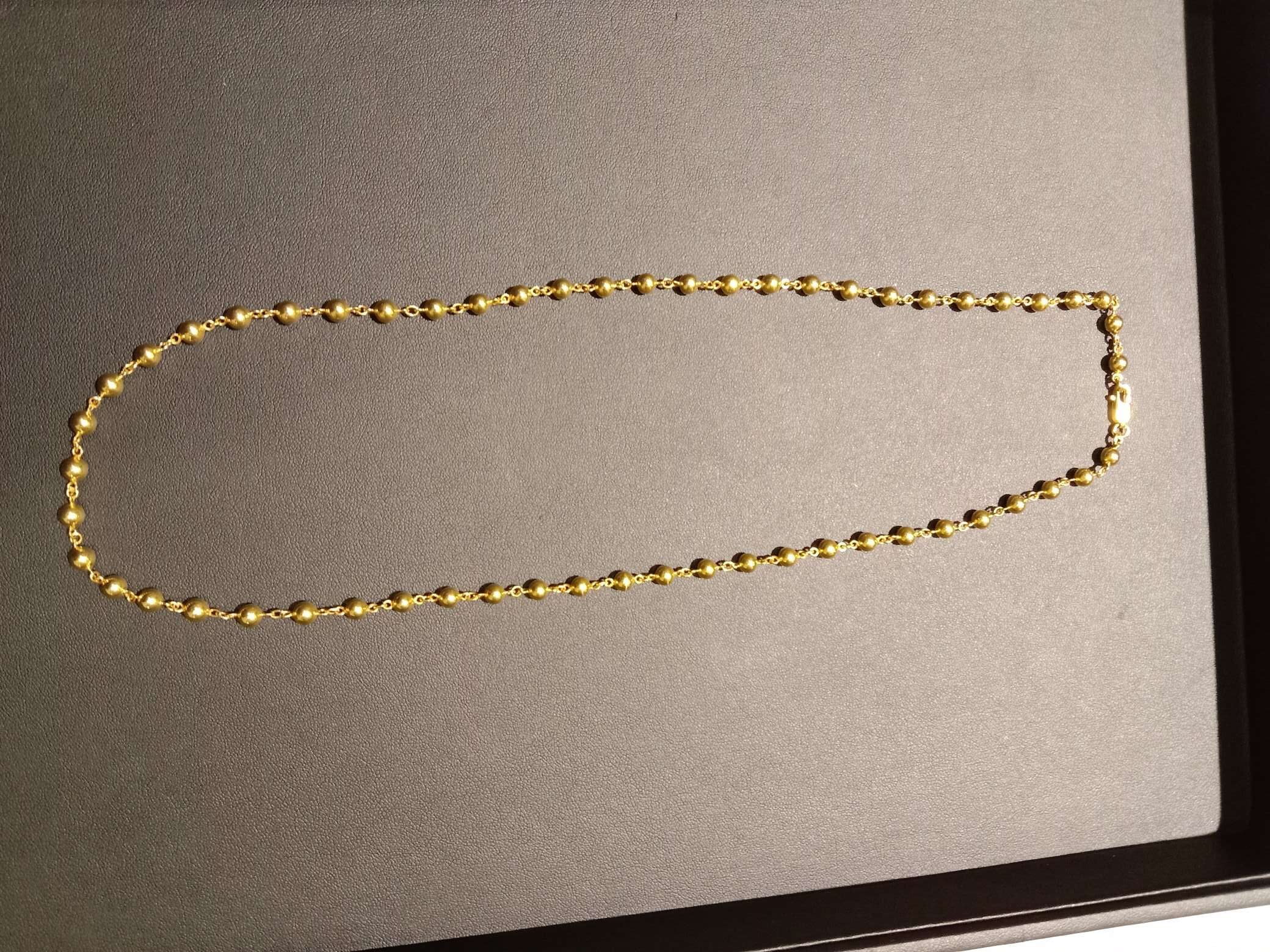 750 gold necklace
