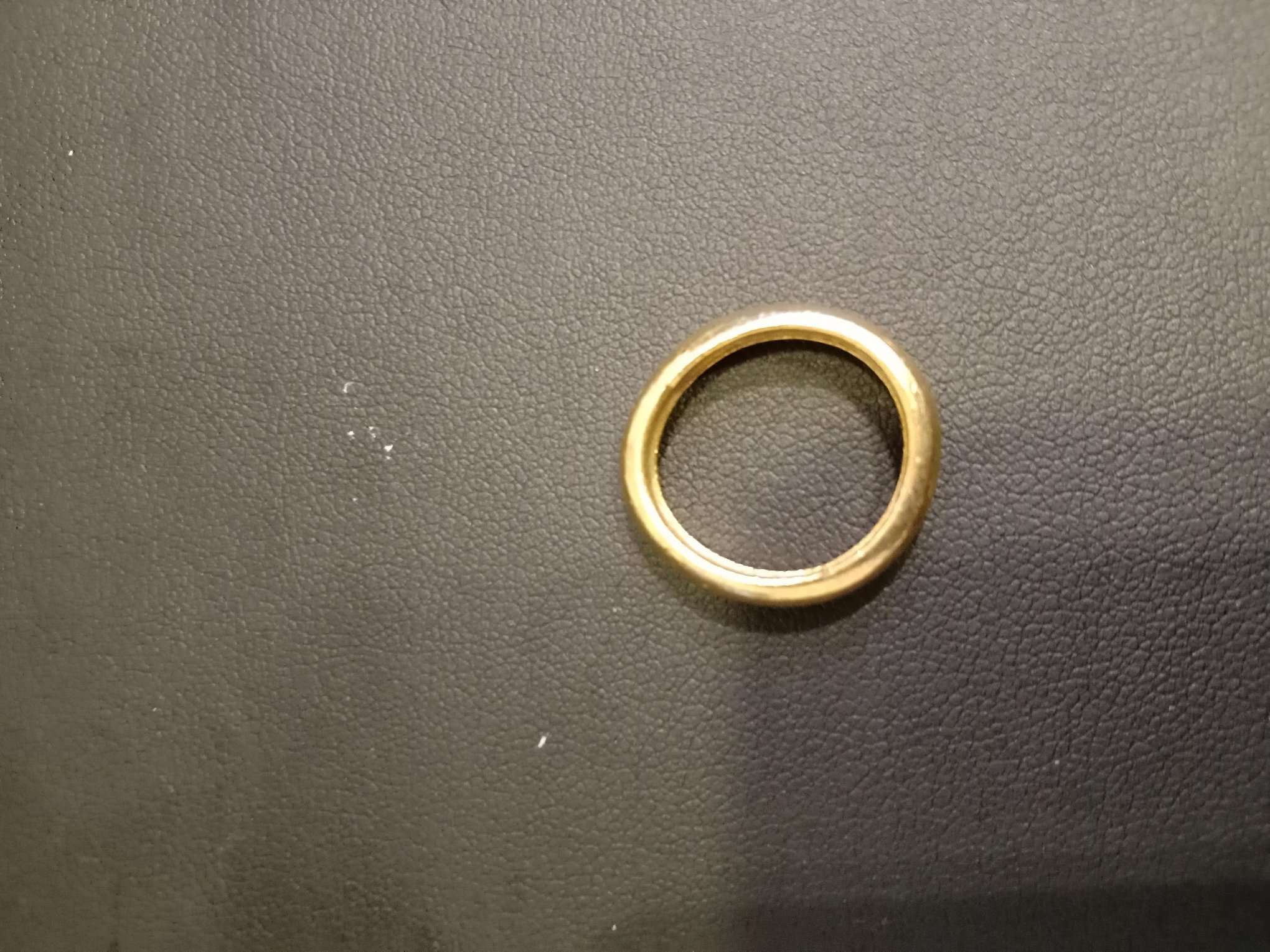999 gold ring