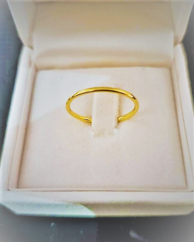 916 gold ring
