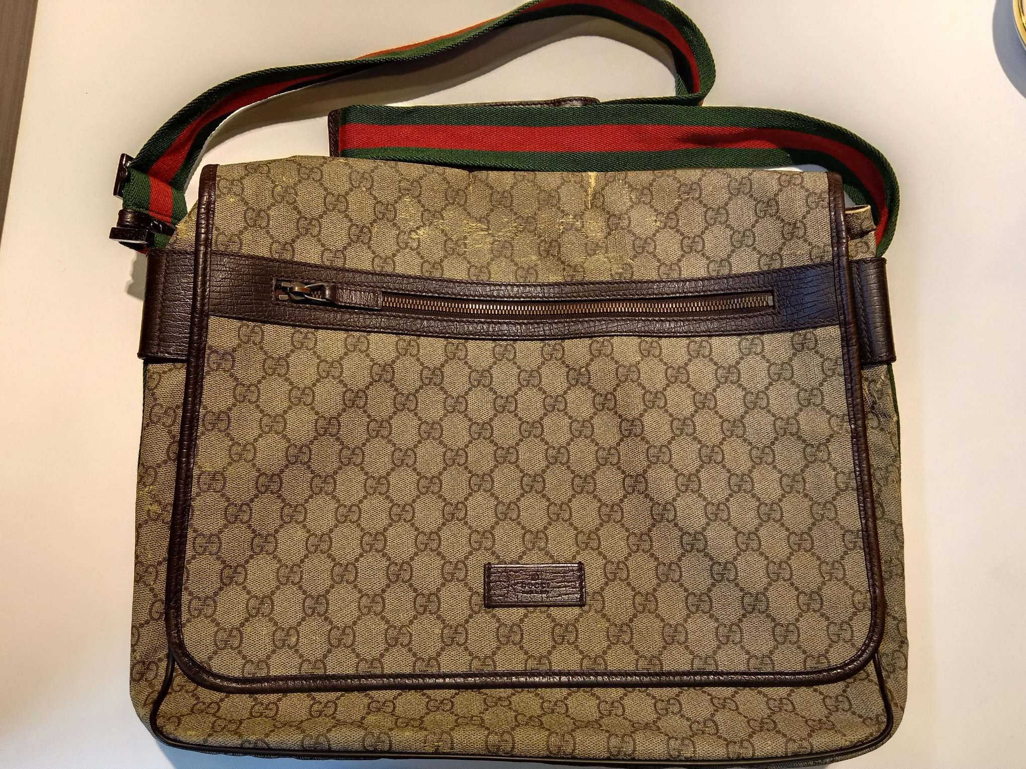 Gucci Ebony Canvas messenger bag