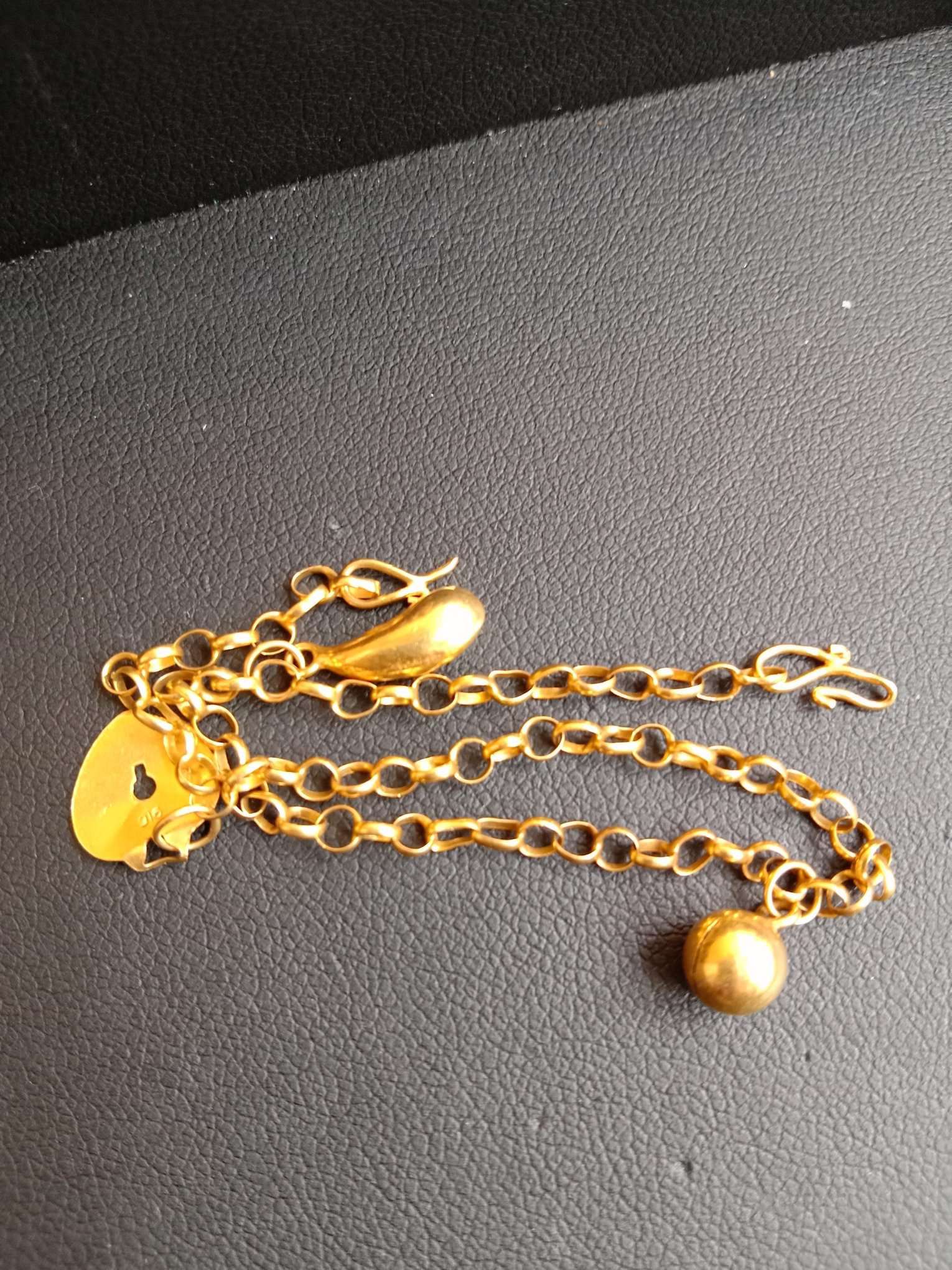 916 gold bracelet
