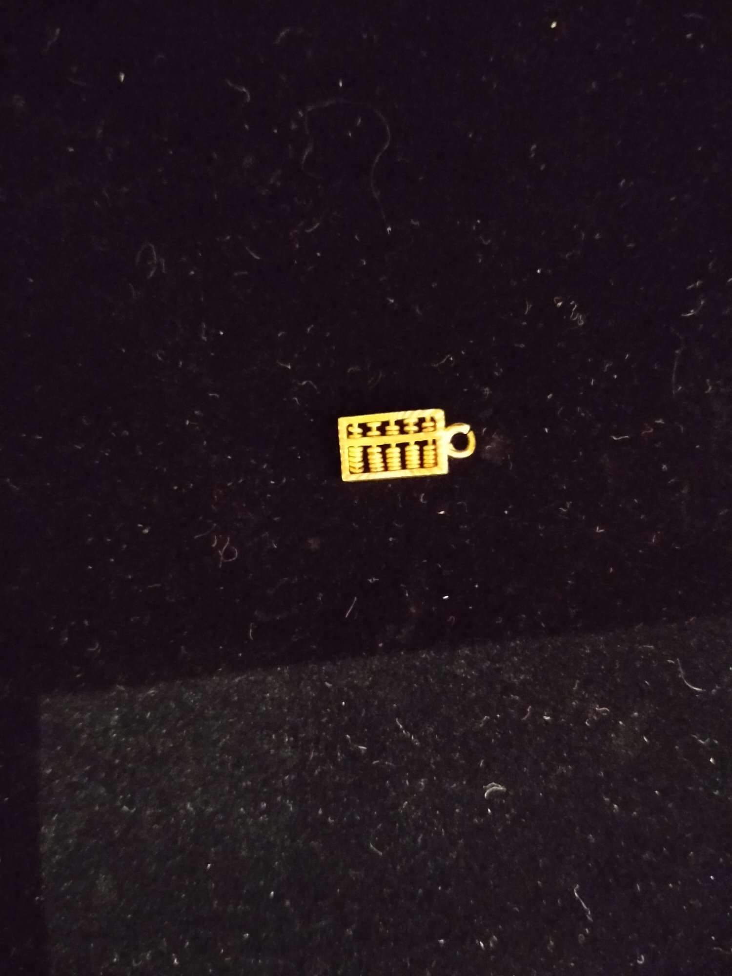 K22 gold sempoa pendant