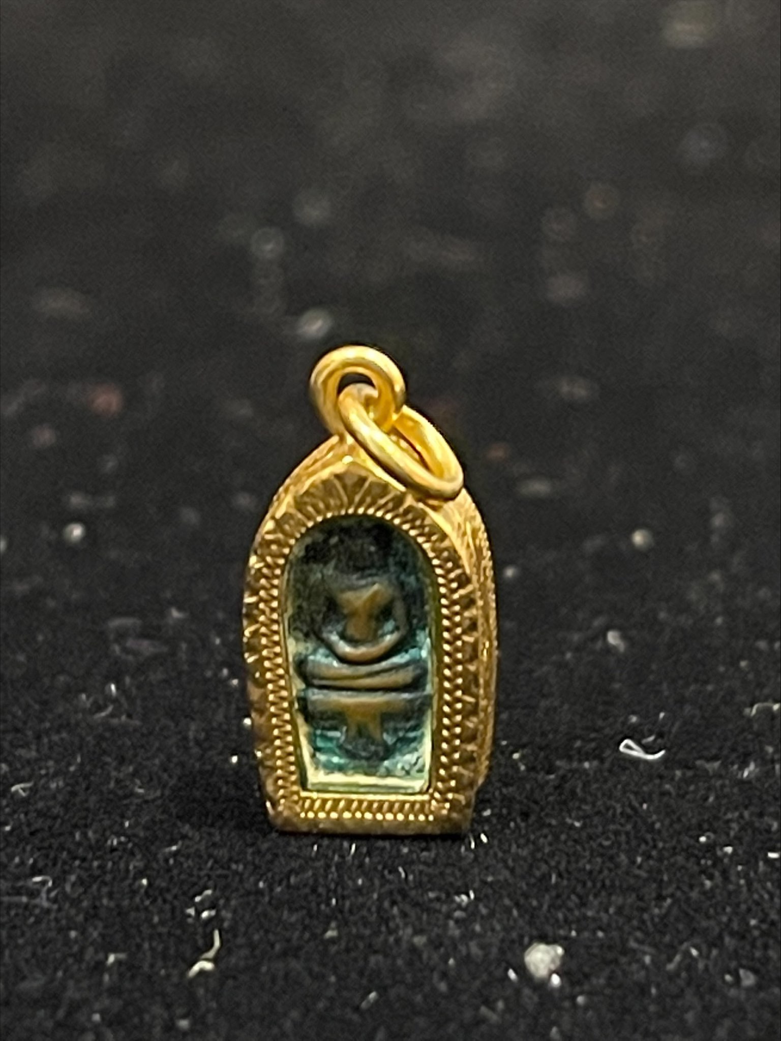 K22 gold buddha pendant