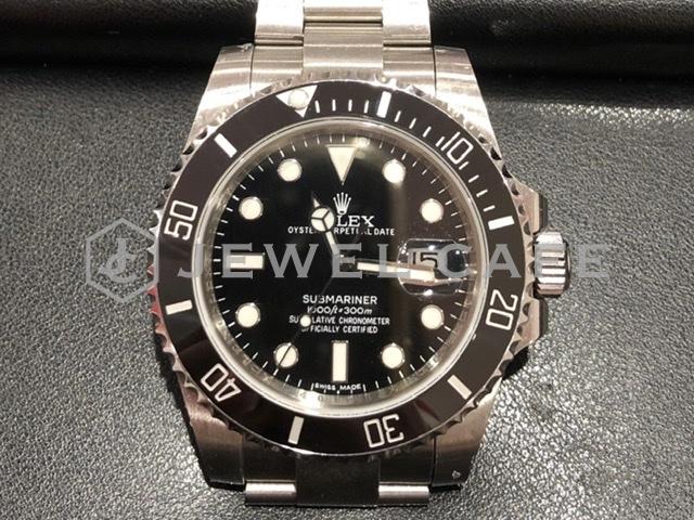 Rolex Submariner Date