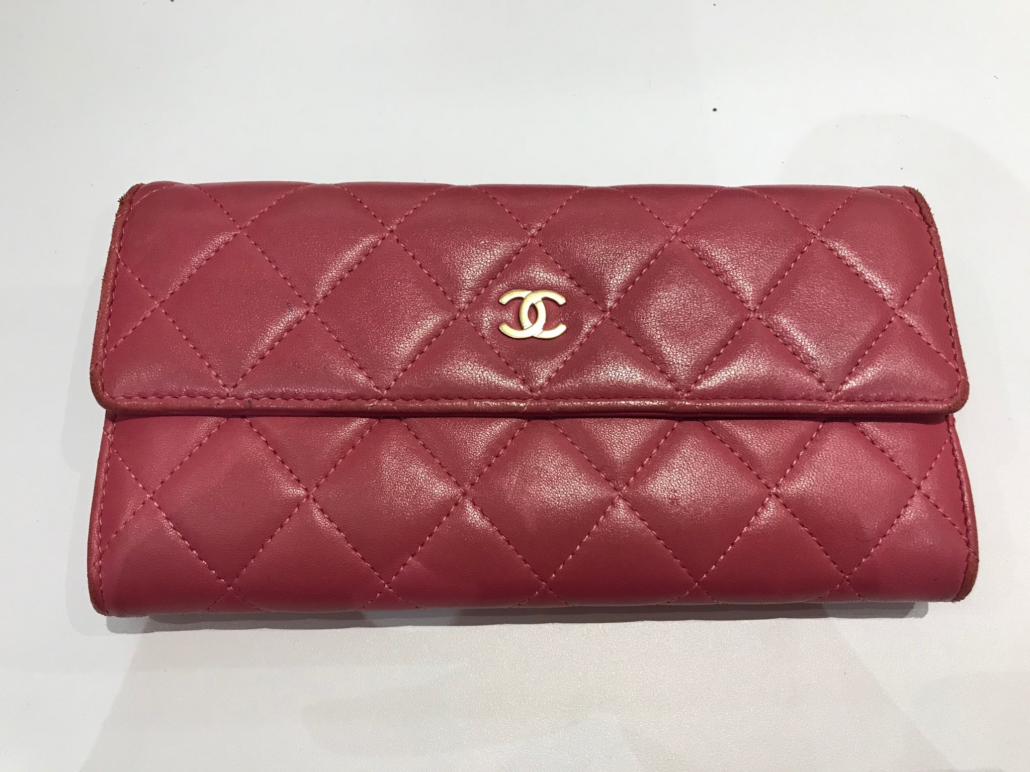 Chanel wallet