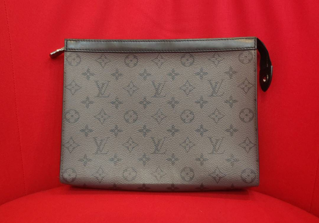 Louis Vuitton bag Pochette Voyage MM Clutch