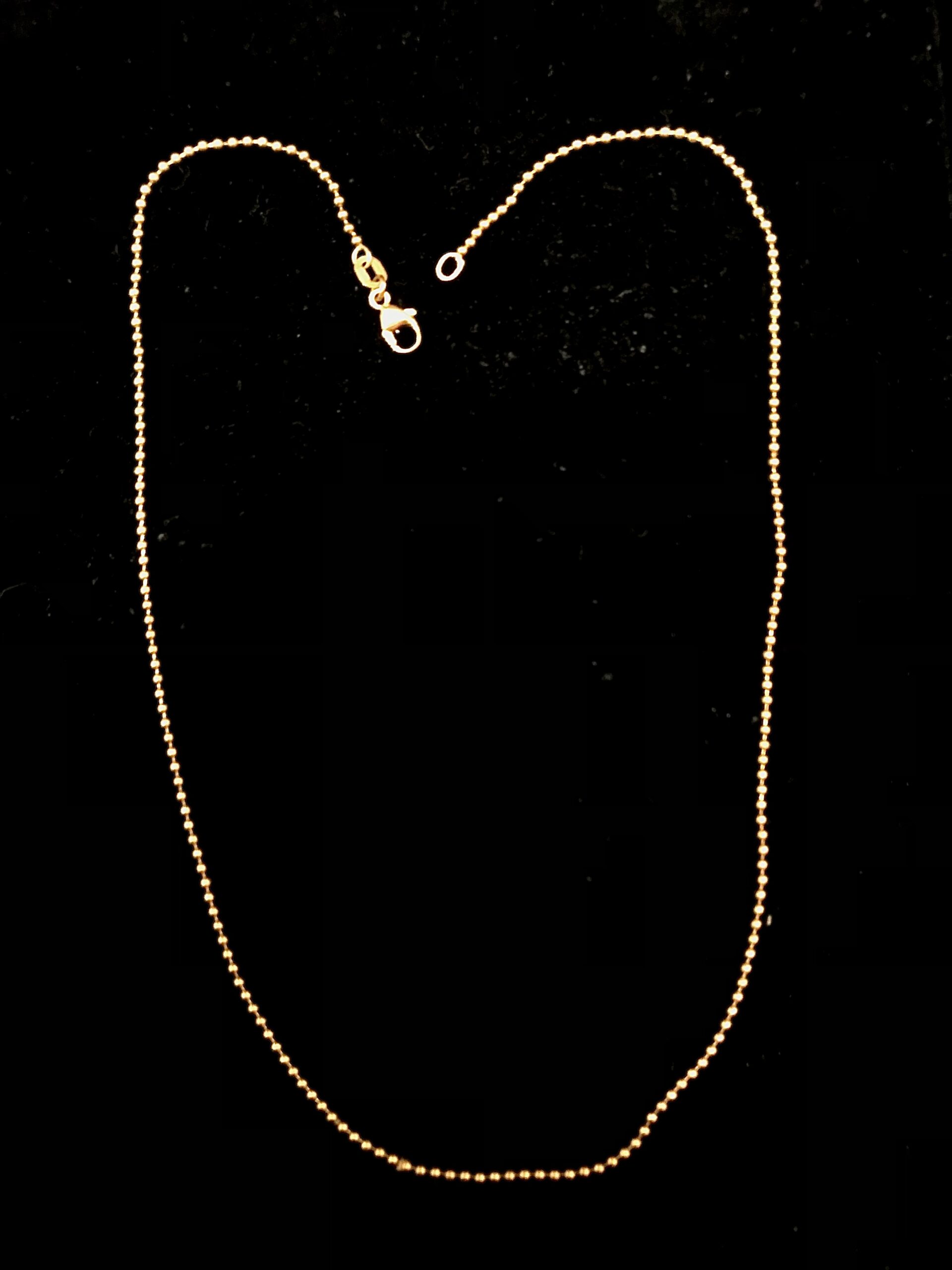 750 gold necklace