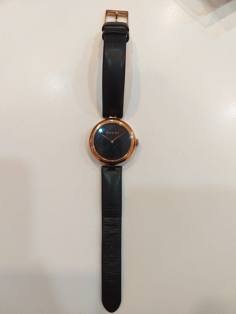 Gucci watch