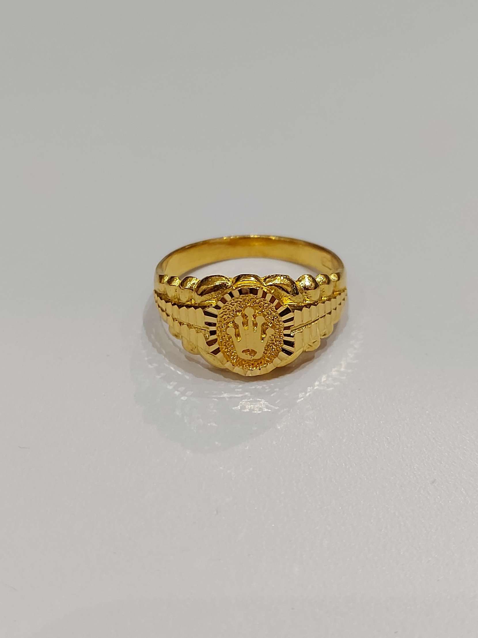 916 gold ring