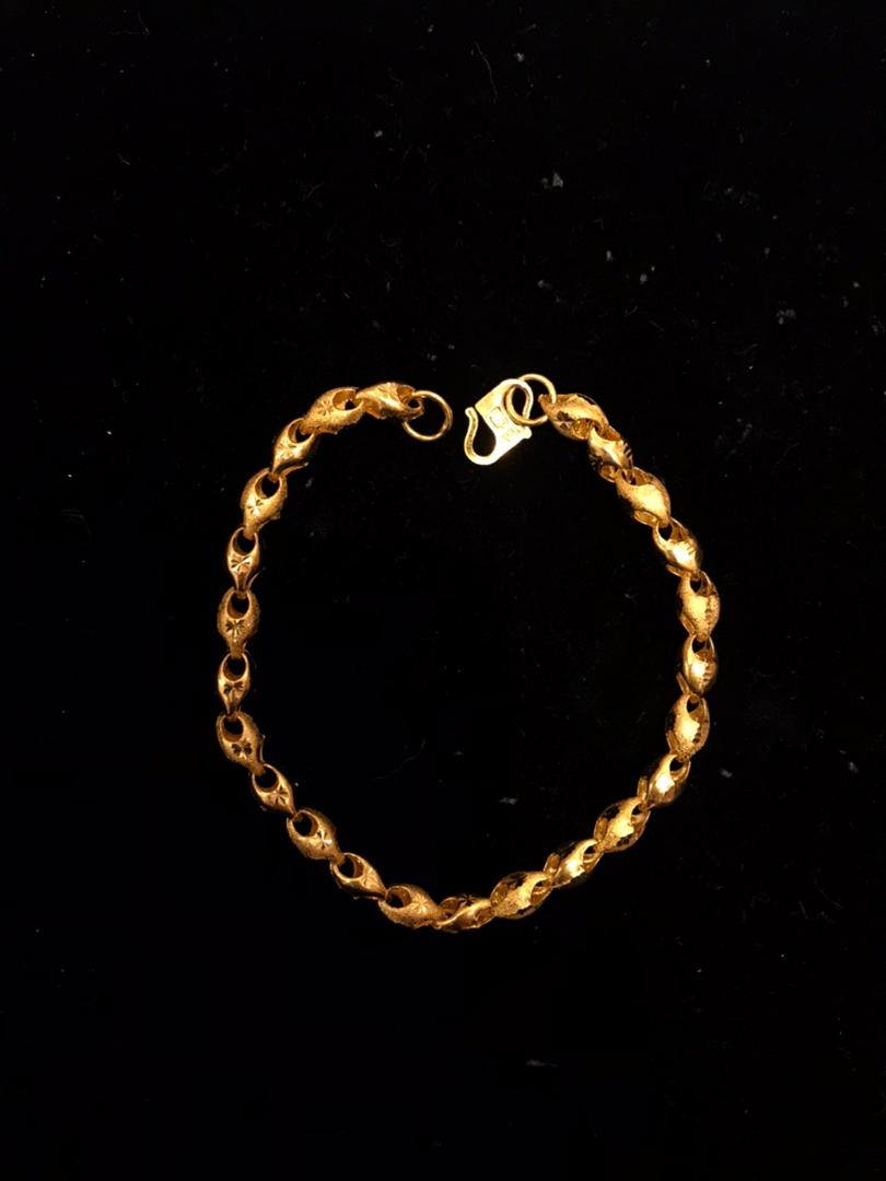 916 gold bracelet