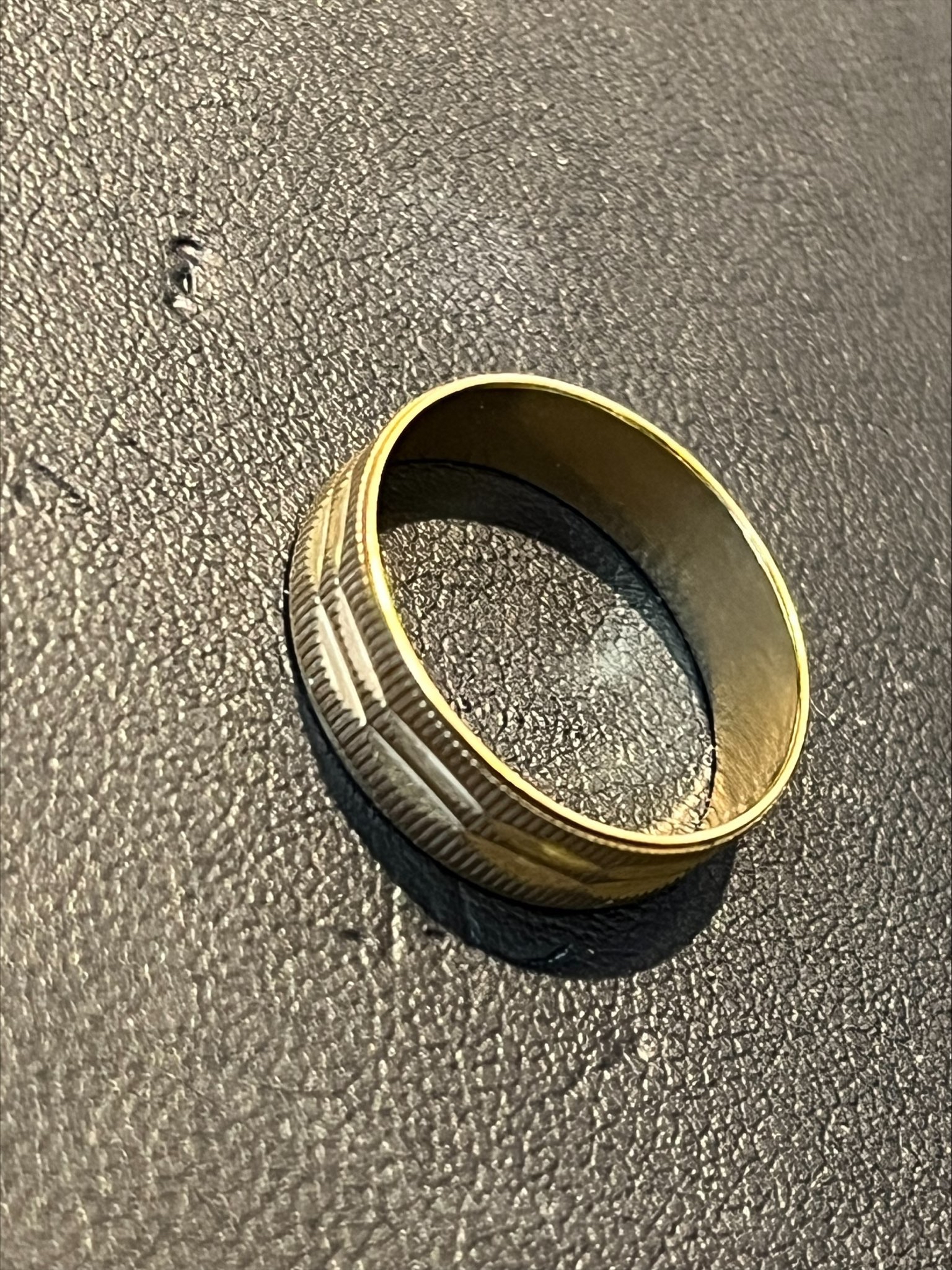 916 gold ring