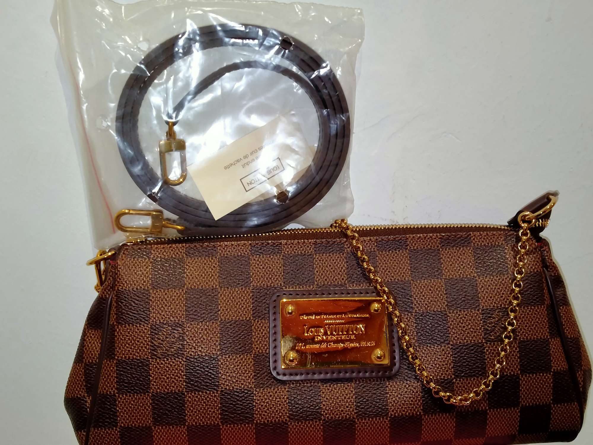 Louis Vuitton EVA
