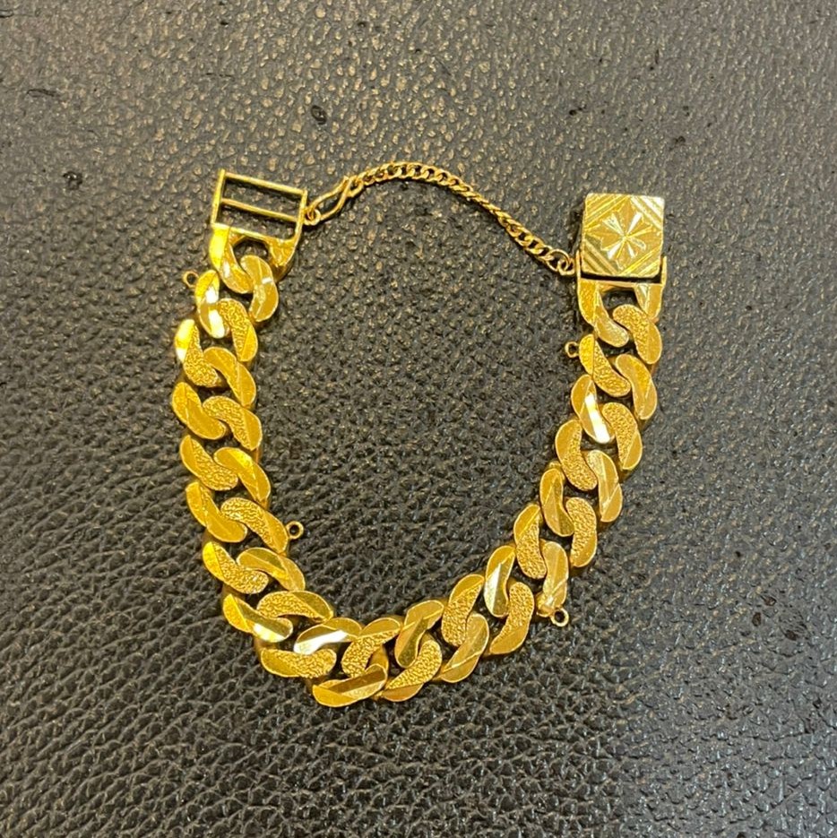 916 gold bracelet