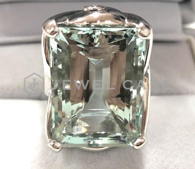 aquamarine ring