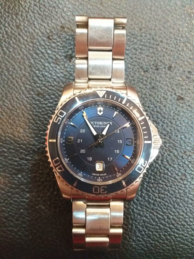 Victorinox Swiss Army watch