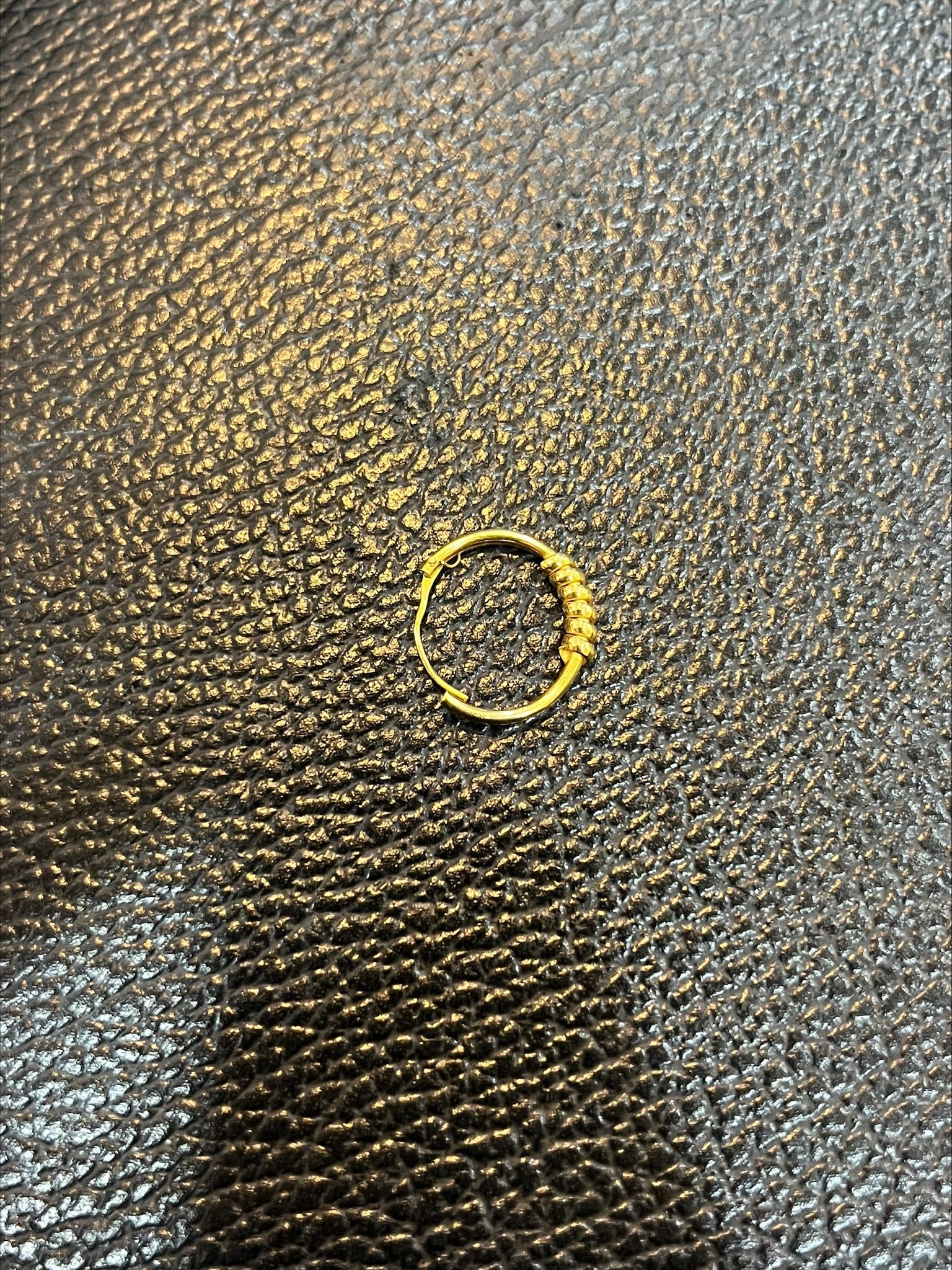 916 gold ring