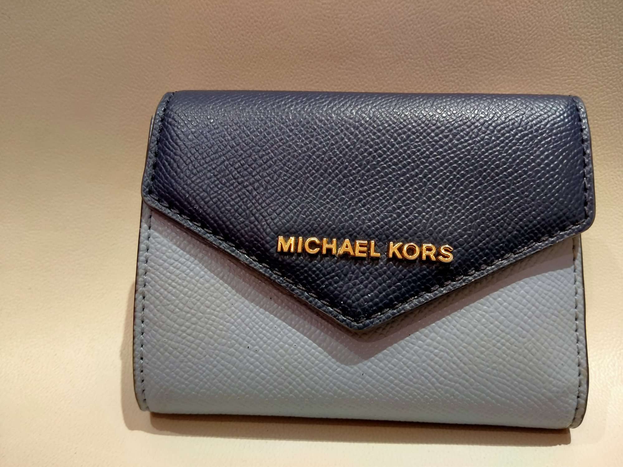 Michael Kors Trifold wallet