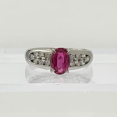 cincin 0.82ct Pt900