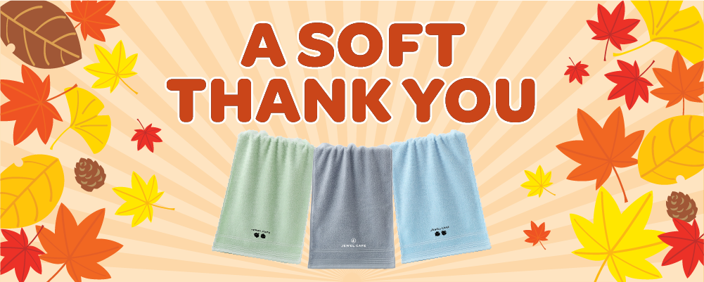 Jewel Cafe Staff handling a customer handbag