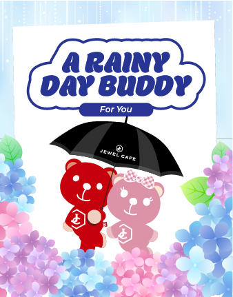 Jewel Cafe Staff handling a customer handbag