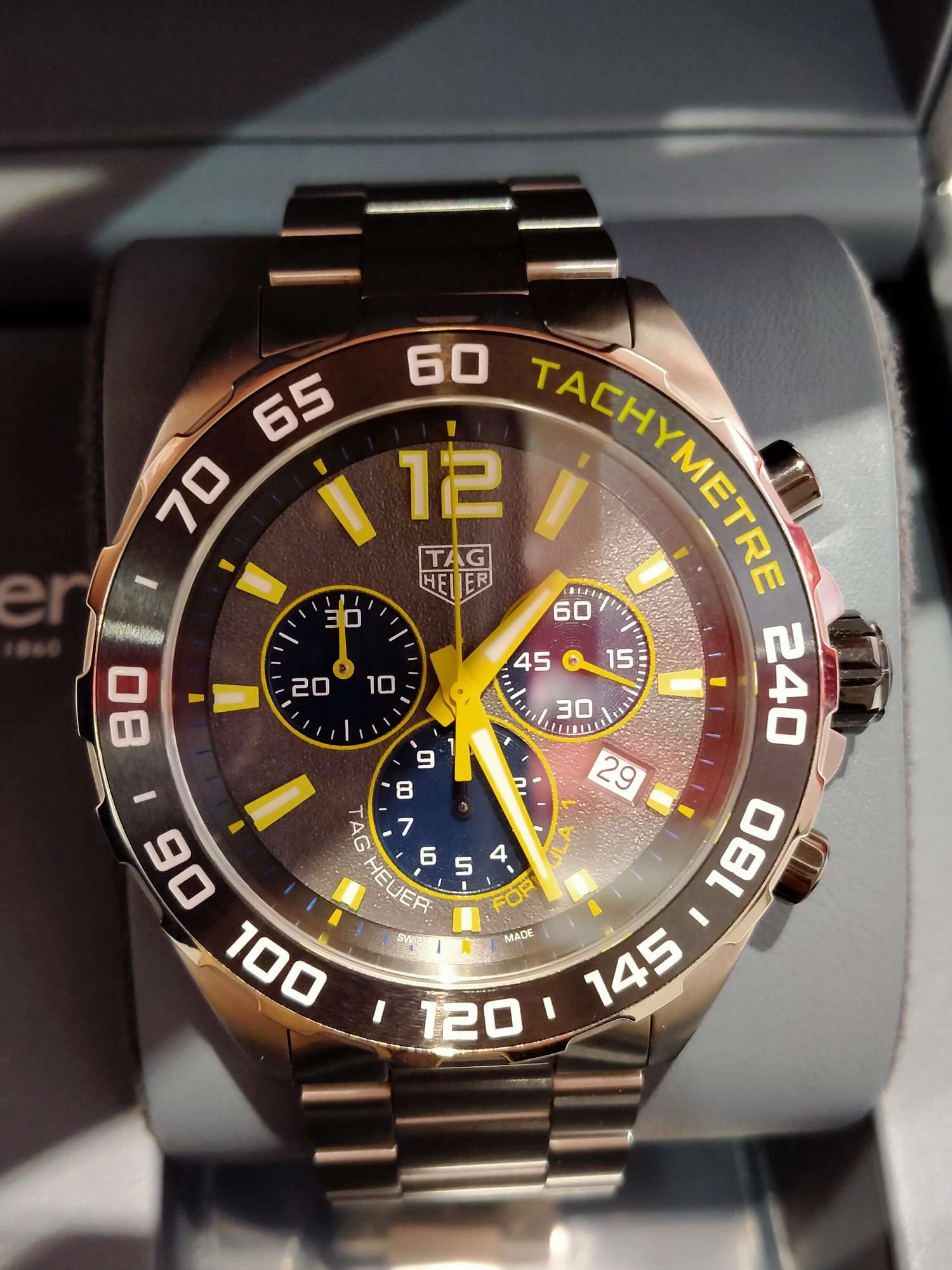 Tag heuer