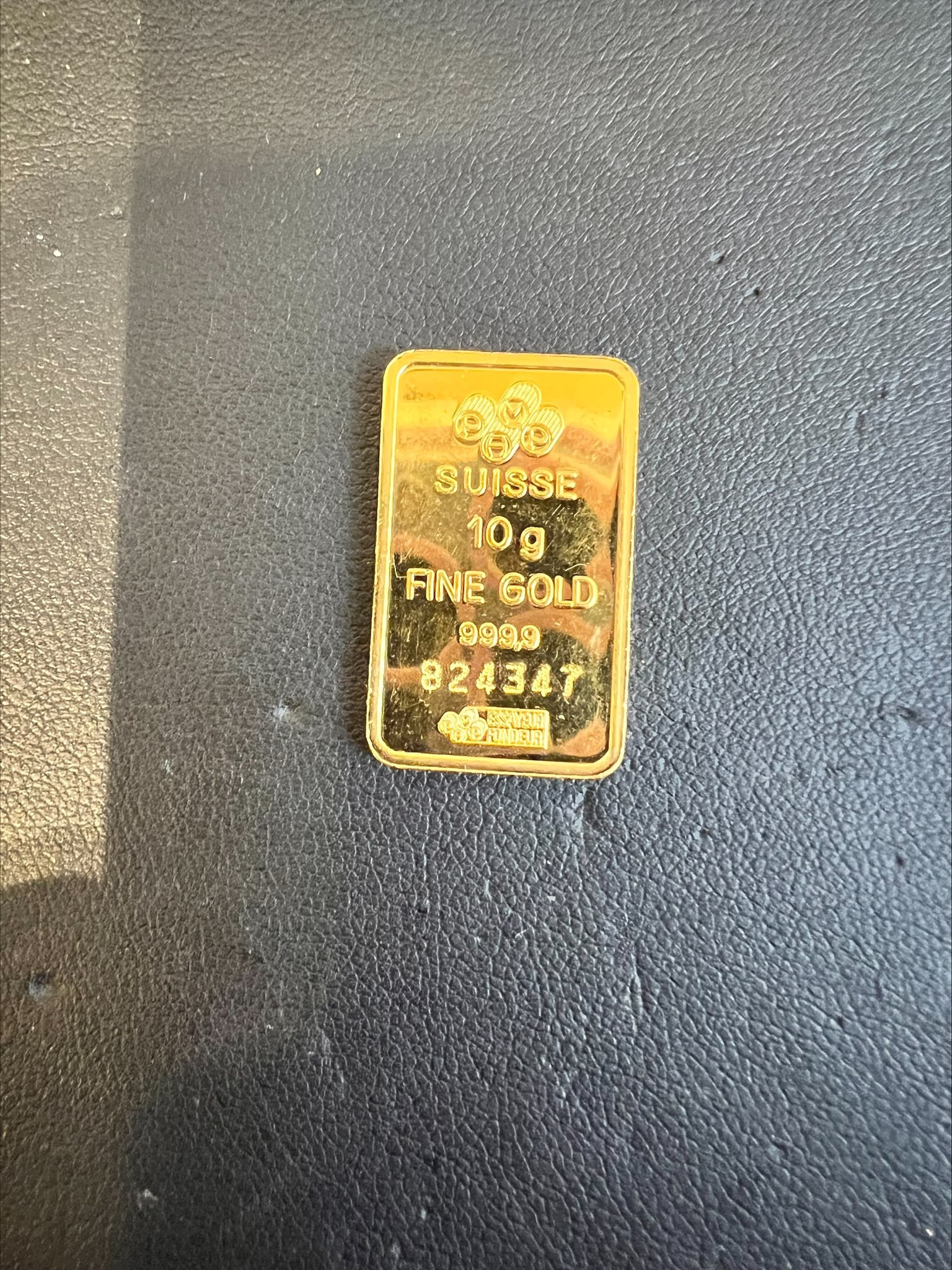 Gold bar