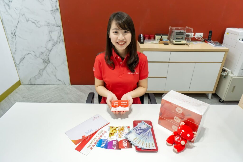 Jewel Cafe Front Desk