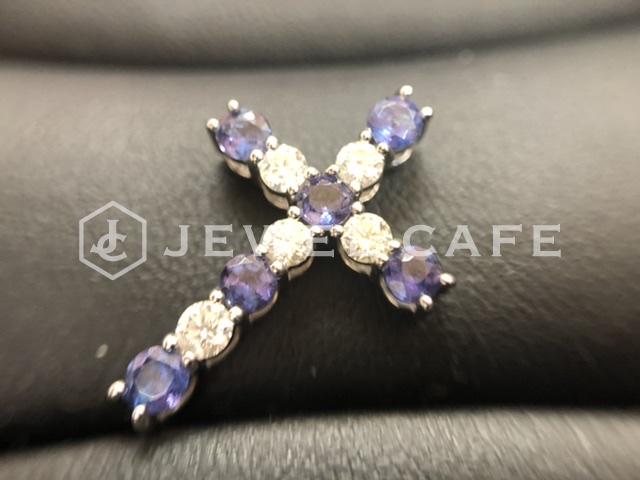 Alexandrite pendant top