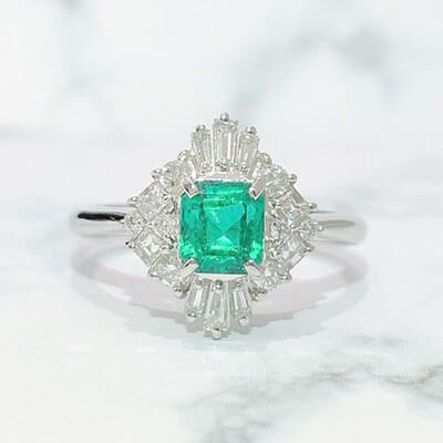 我們收購了！祖母綠戒指 0.58ct Pt900